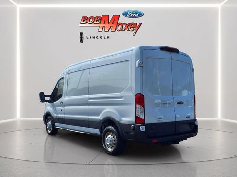 Used 2020 Ford Transit 250 Medium Roof AWD image 7