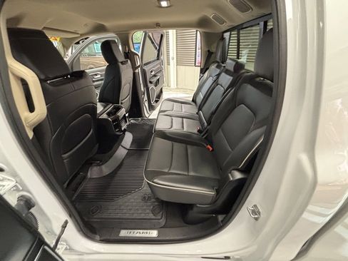 Used 2021 RAM 1500 Laramie image 47