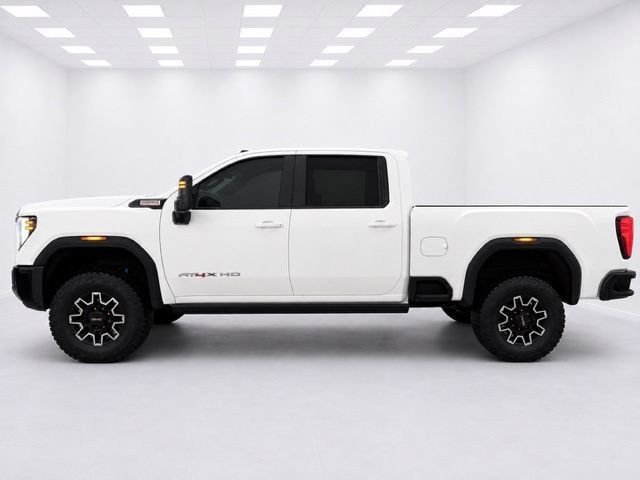 Used 2025 GMC Sierra 2500 AT4X AWD/4WD image 10