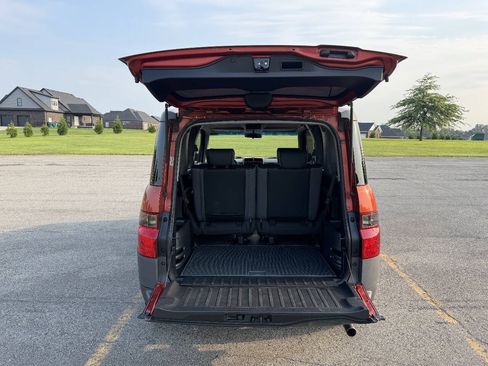 Used 2005 Honda Element EX image 11