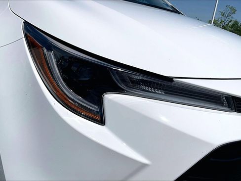 Used 2024 Toyota Corolla LE FWD image 26