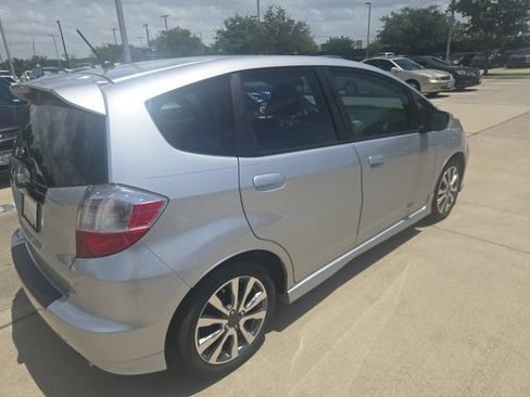 Used 2013 Honda Fit Sport image 3