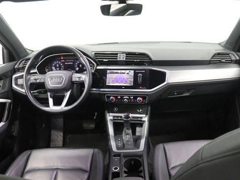 Used 2023 Audi Q3 2.0T Premium image 19