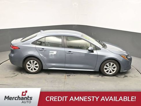 Used 2025 Toyota Corolla LE FWD image 24