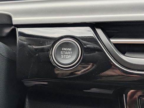 New 2026 Kia Seltos S image 8