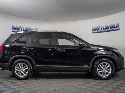 Used 2014 Kia Sorento LX w/ LX V6 Convenience Package image 11