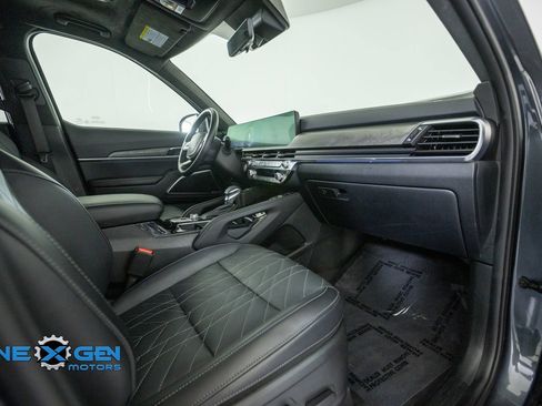 Used 2024 Kia Telluride SX Prestige X-Line AWD/4WD image 42