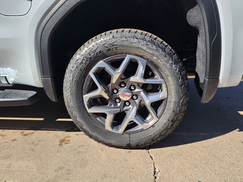 New 2026 GMC Sierra 1500 SLT w/ SLT Premium Plus Package image 52