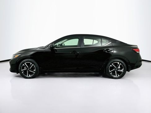 Used 2024 Nissan Sentra SV FWD image 4