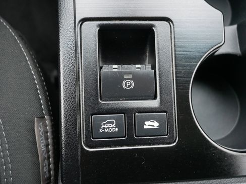 Used 2019 Subaru Outback 2.5i Premium image 28