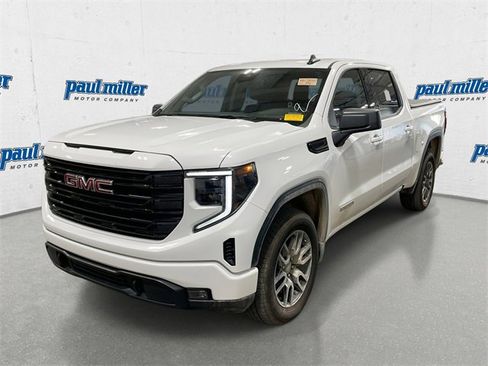 Used 2024 GMC Sierra 1500 Elevation image 1