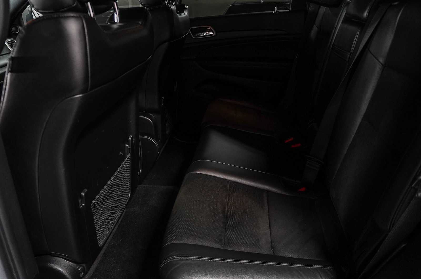 Used 2020 Jeep Grand Cherokee Altitude RWD image 20