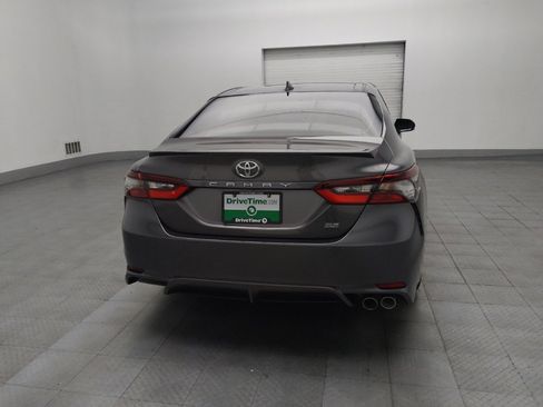 Used 2022 Toyota Camry SE image 7