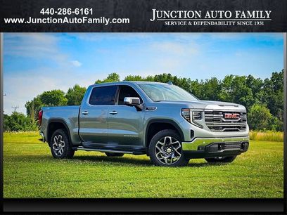 New 2026 GMC Sierra 1500 SLT w/ SLT Premium Plus Package