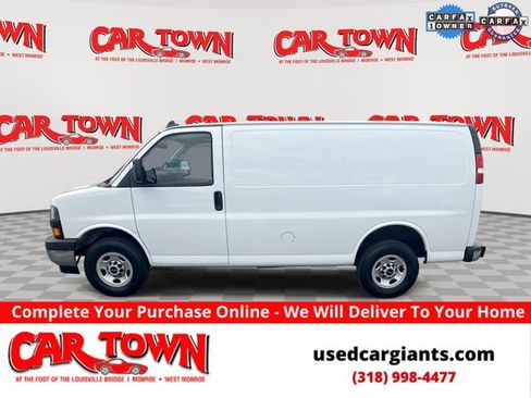 Used 2023 GMC Savana 2500 w/ Driver Convenience Package image 1
