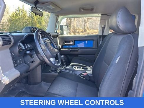 Used 2007 Toyota FJ Cruiser 4WD image 6