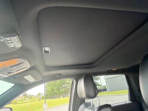Used 2014 Jeep Grand Cherokee Altitude AWD/4WD image 12