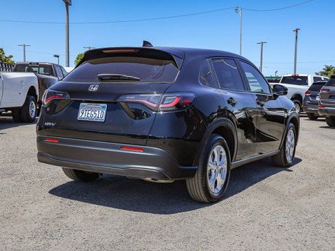 Used 2025 Honda HR-V LX image 4