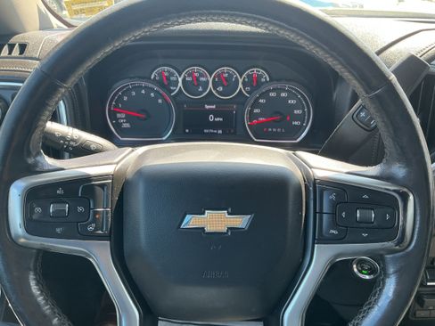 Used 2020 Chevrolet Silverado 1500 LT w/ All-Star Edition AWD/4WD image 8
