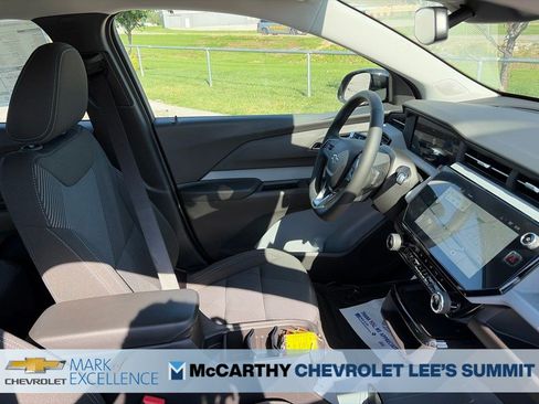 New 2027 Chevrolet Bolt LT w/ Comfort Package FWD image 26