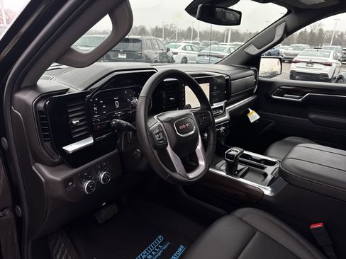 Certified 2025 GMC Sierra 1500 SLT w/ SLT Premium Plus Package image 10