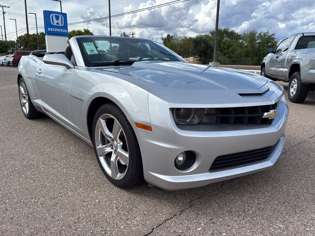 Used 2011 Chevrolet Camaro SS w/ RS Package RWD image 7