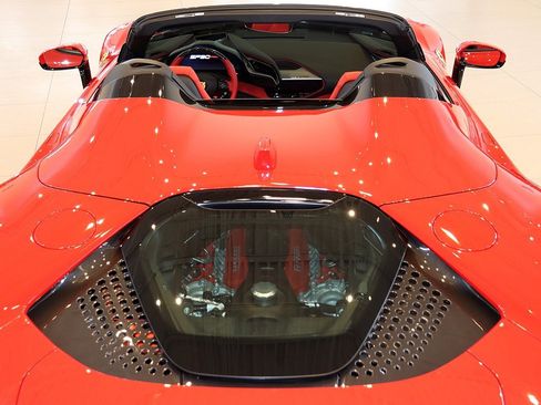 Certified 2022 Ferrari SF90 Spider image 41