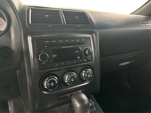 Used 2014 Dodge Challenger SXT w/ Sound Group image 13