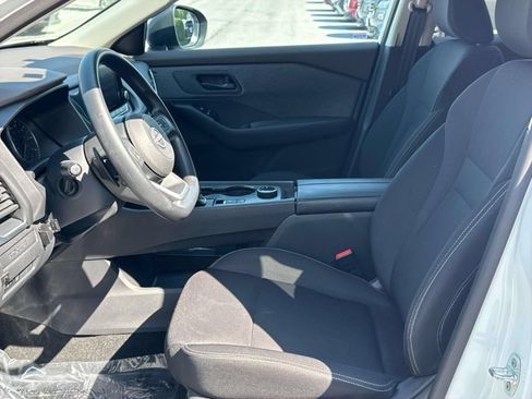 Used 2023 Nissan Rogue S AWD/4WD image 24