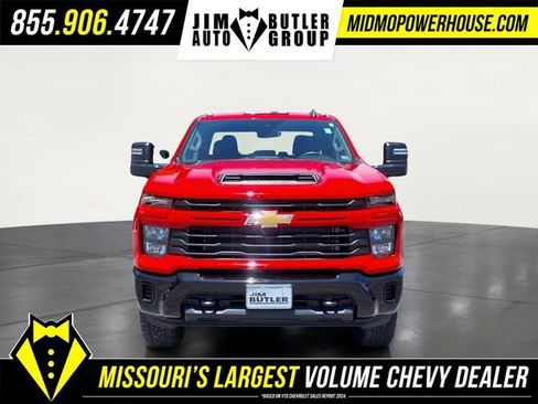 Used 2025 Chevrolet Silverado 2500 Custom w/ Custom Convenience Package AWD/4WD image 25
