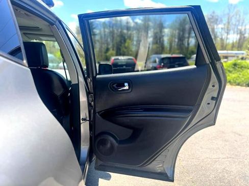 Used 2012 Nissan Rogue SL image 15