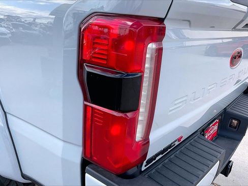 New 2025 Ford F250 Lariat w/ Lariat Ultimate Package image 14