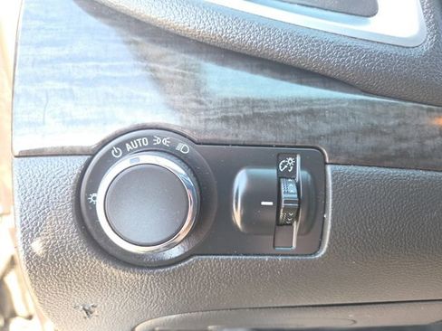 Used 2016 Buick Encore FWD image 18