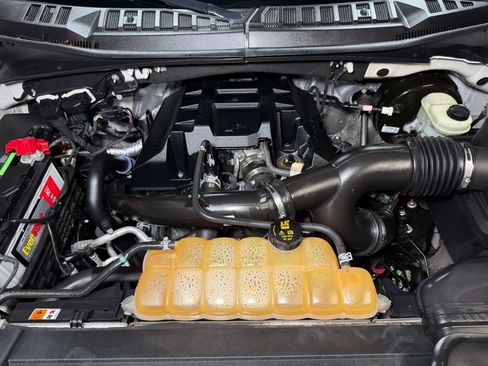 Used 2017 Ford F150 Lariat image 49