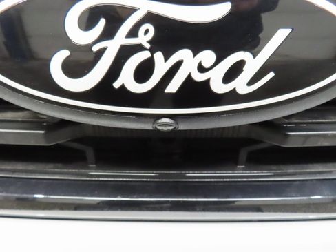 Used 2025 Ford F150 XLT w/ Equipment Group 302A MID image 50