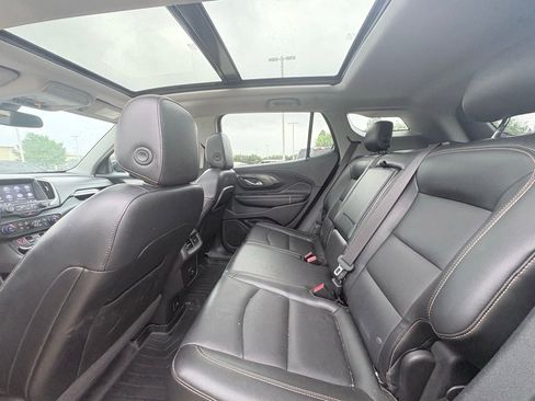 Used 2018 GMC Terrain SLT w/ Preferred Package FWD image 7