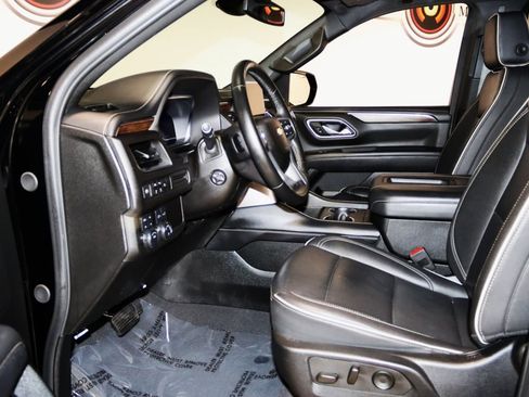 Used 2024 Chevrolet Tahoe Premier image 35