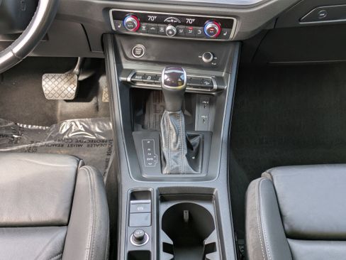 Used 2023 Audi Q3 2.0T Premium Plus w/ Premium Plus Package image 21