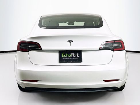 Used 2023 Tesla Model 3 Standard Range RWD image 7
