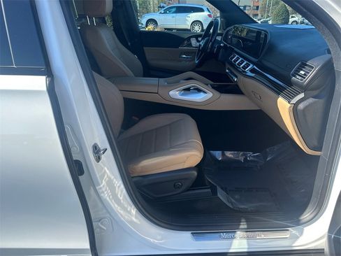 Certified 2024 Mercedes-Benz GLS 450 4MATIC image 14