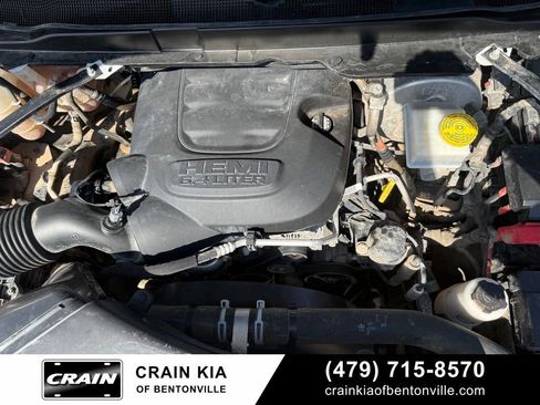 Used 2024 RAM 2500 Tradesman w/ Chrome Appearance Group AWD/4WD image 31