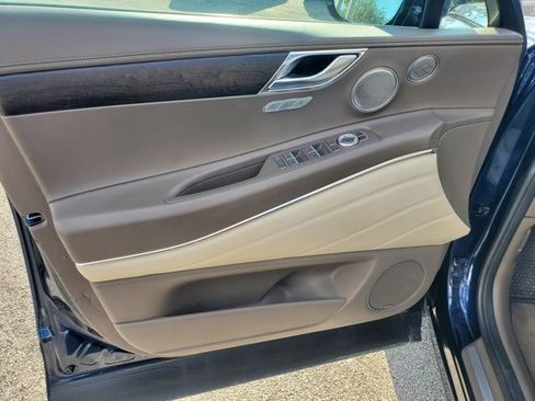Used 2022 Genesis GV80 2.5T w/ Prestige Package 04 image 23