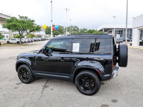 Used 2023 Land Rover Defender 90 SE AWD/4WD image 10