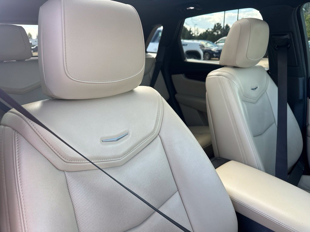 Used 2017 Cadillac XT5 Premium Luxury AWD/4WD image 33