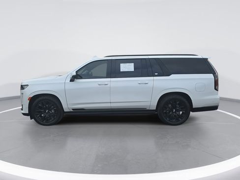 Certified 2023 Cadillac Escalade ESV Sport Platinum image 6