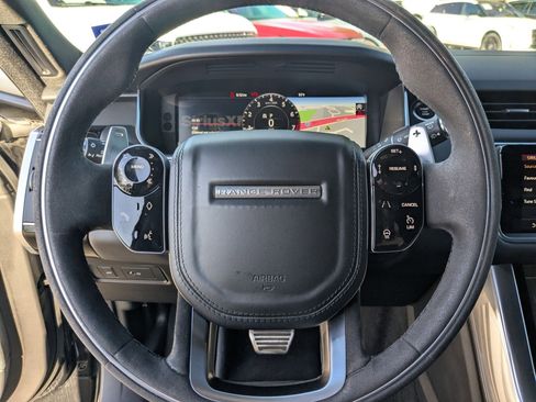 Used 2022 Land Rover Range Rover Sport HST image 13