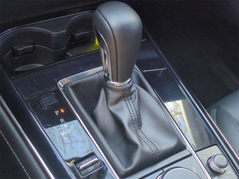 Certified 2025 MAZDA CX-30 AWD 2.5 S w/ Preferred Package image 18