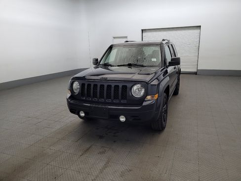 Used 2015 Jeep Patriot Sport w/ Power Value Group AWD/4WD image 15