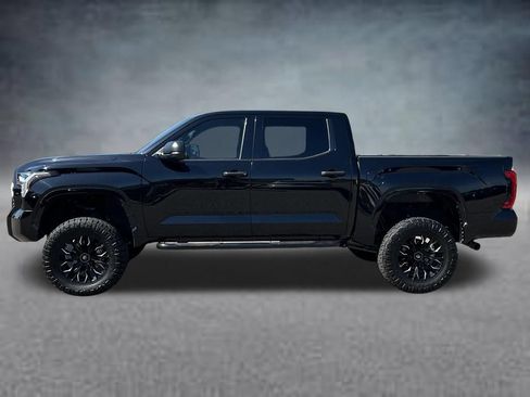 Used 2025 Toyota Tundra SR w/ SR Tow Package AWD/4WD image 2