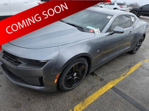 Used 2019 Chevrolet Camaro LT image 1